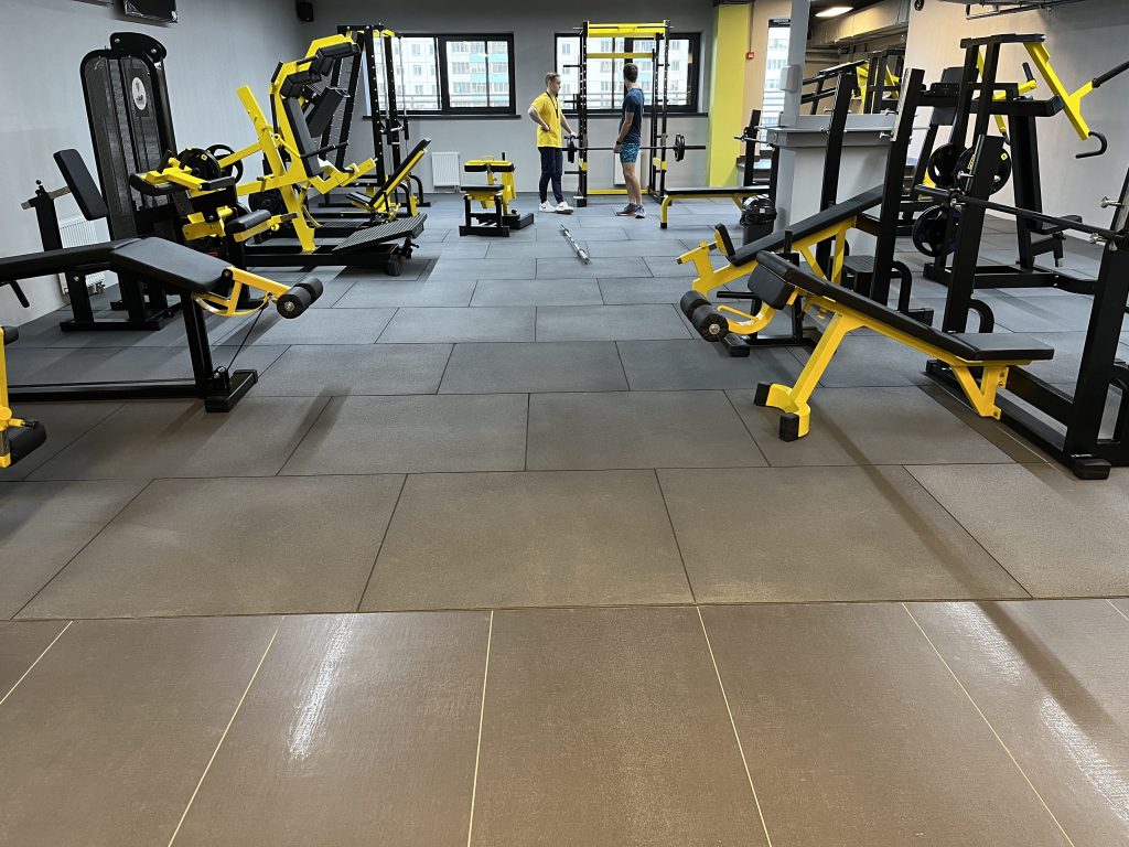 Зал свободных весов Пушкинская gym24